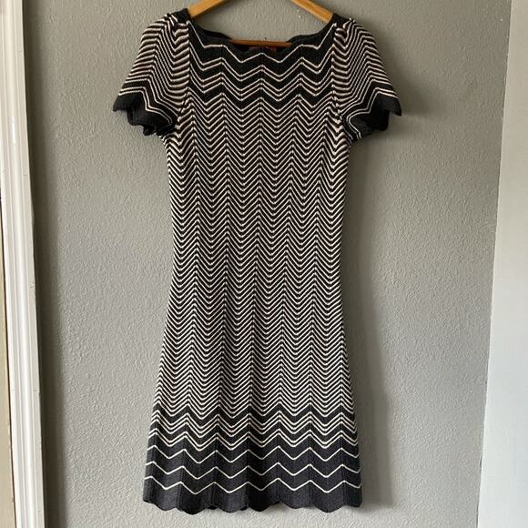 Tory Burch Kent Dark Smoke Walnut Chevron Knit Pattern Wool Dress - Picture 7 of 10